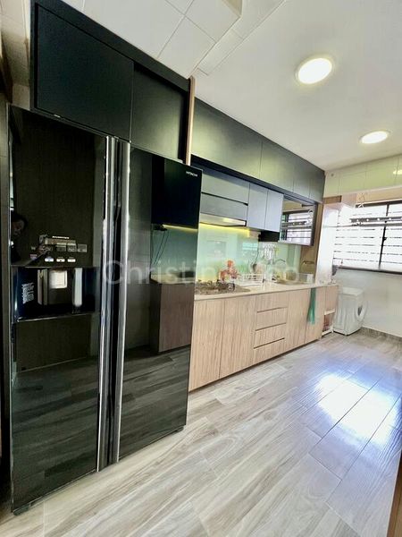 4 Room (4A) HDB for Sale in  550A Segar Road - Image 1